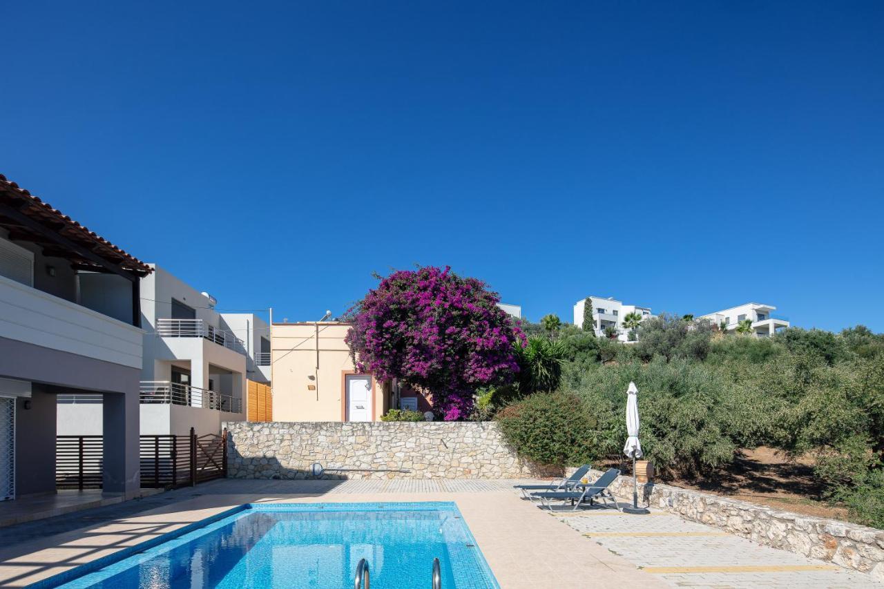Greek Sky - New Modern Apartment With Shared Pool Tavronitis Exterior foto