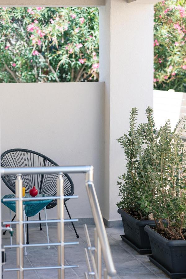 Greek Sky - New Modern Apartment With Shared Pool Tavronitis Exterior foto