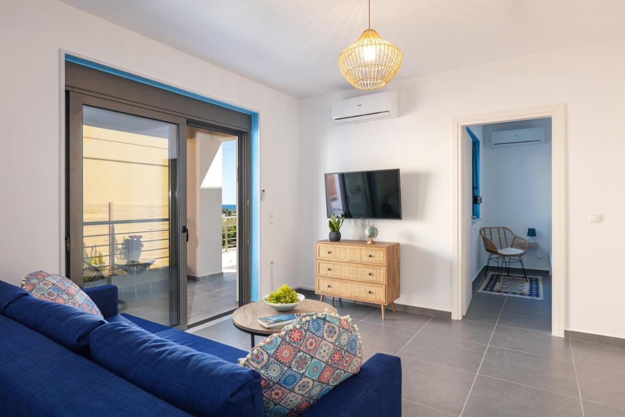 Greek Sky - New Modern Apartment With Shared Pool Tavronitis Exterior foto