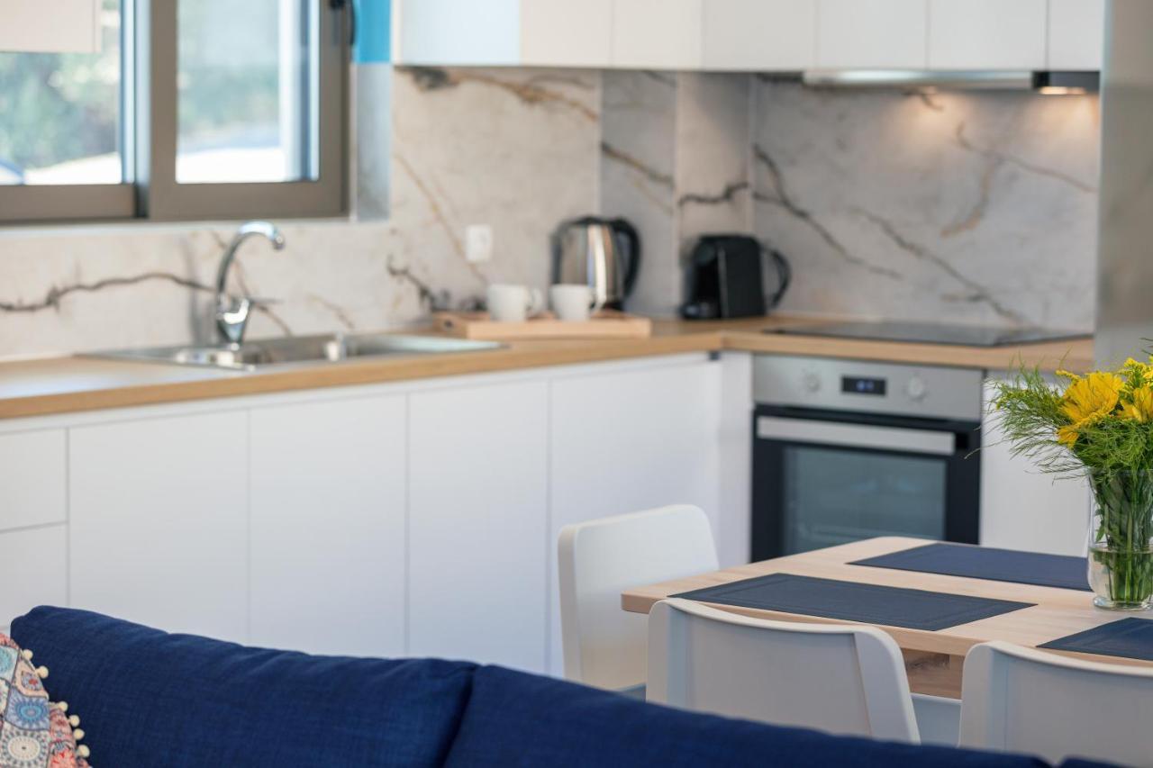 Greek Sky - New Modern Apartment With Shared Pool Tavronitis Exterior foto
